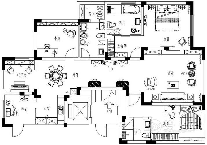 179平米三居室户型图